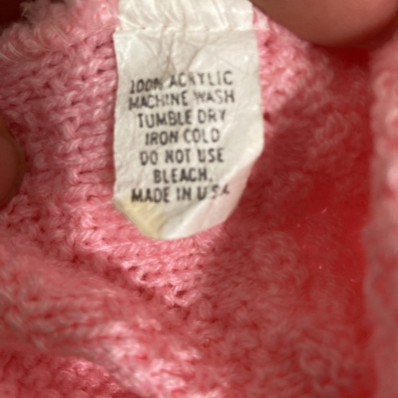 Vintage Brunny 80s Pink Textured Short sleeve sweater top - Picture 5 of 5